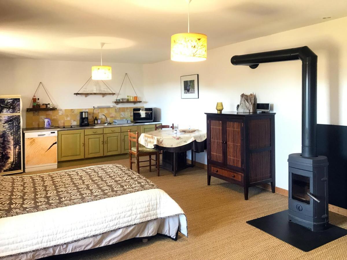 Le Repaire Des Belettes Apartment Chaux-des-Crotenay ภายนอก รูปภาพ